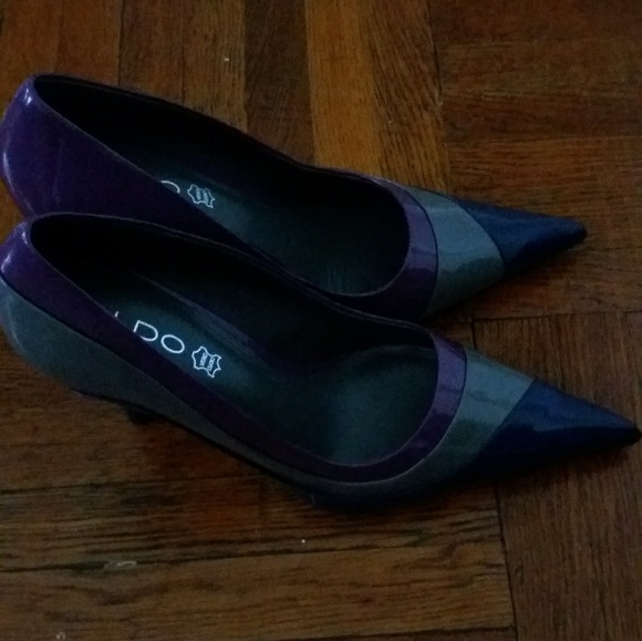 Shoes - Picture 2 of 3